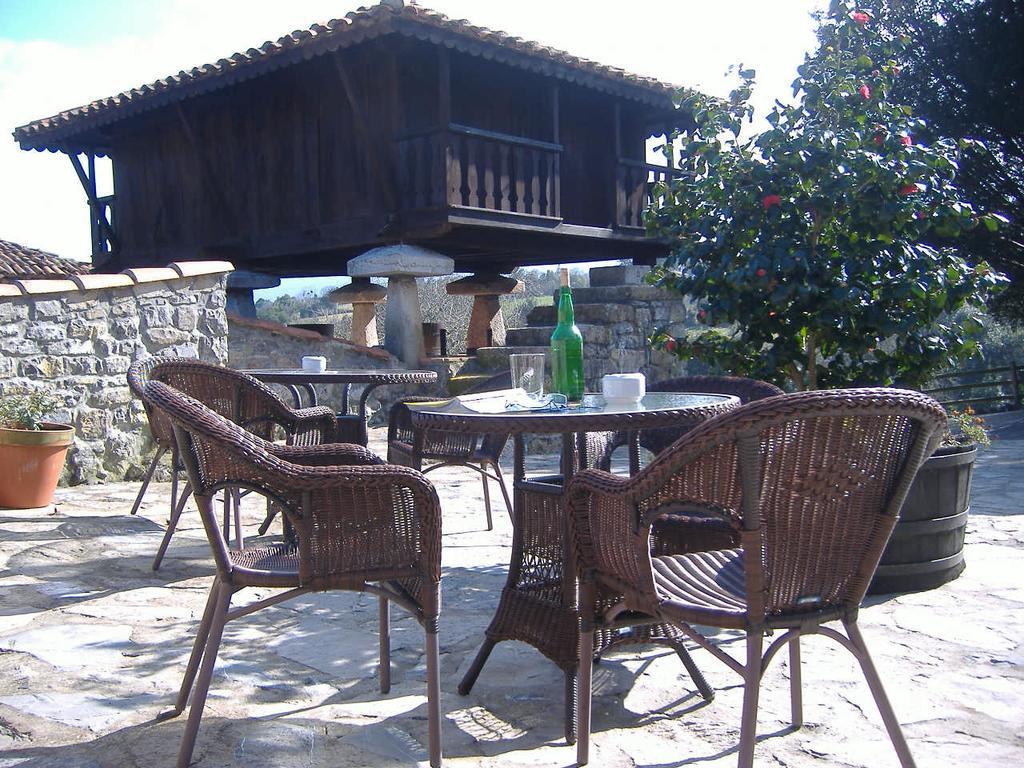 El Foyu Hotell Colunga Exteriör bild