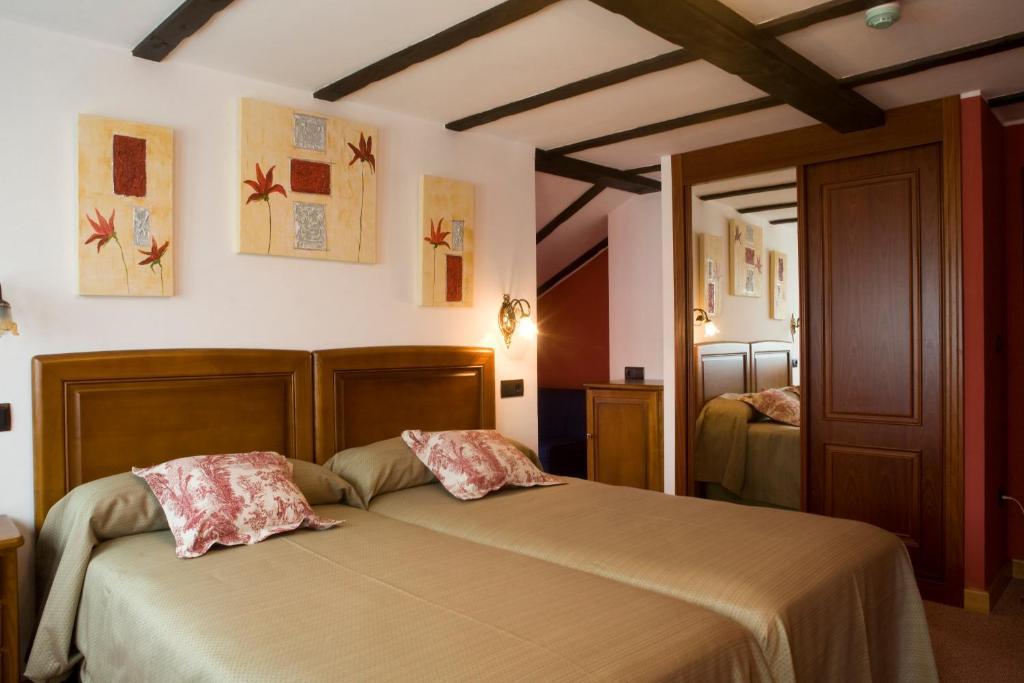 El Foyu Hotell Colunga Rum bild